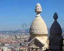 九游娱乐-马赛训练开放日，冲刺阶段伤情更新引欢呼，中超在即，身体对抗强度拉满(绝嗣帝王有崽啦群臣欢呼笔趣阁免费阅读)